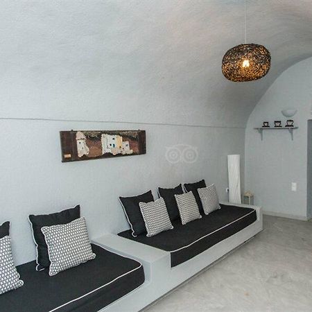 Nonis Apartments Fira  Extérieur photo